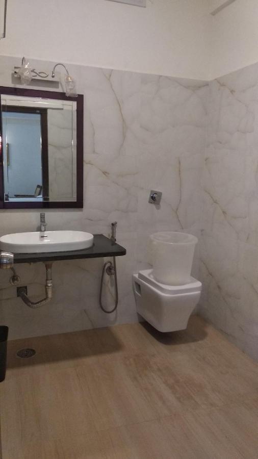 מייזור Grand Milestone Hotel מראה חיצוני תמונה