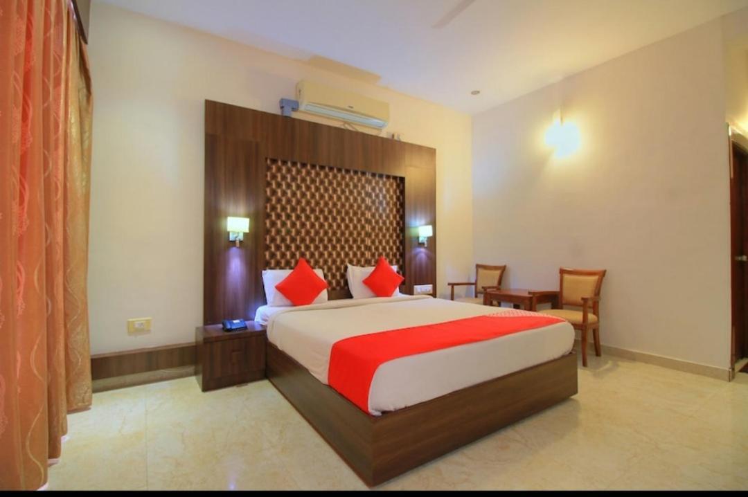מייזור Grand Milestone Hotel מראה חיצוני תמונה